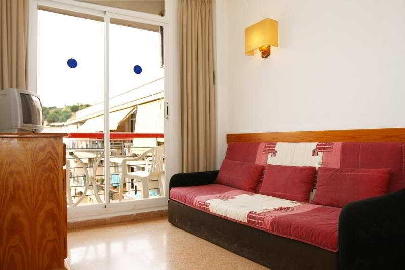 Hotel Mar Blau カレーリャ エクステリア 写真
